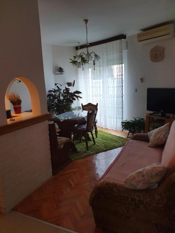 Apartman Noa Knin Bagian luar foto