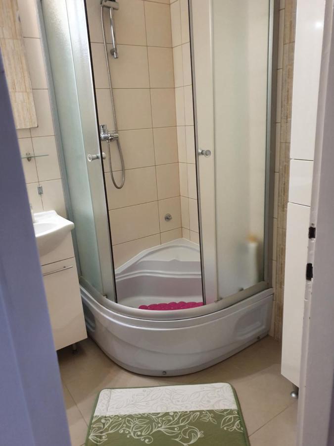Apartman Noa Knin Bagian luar foto